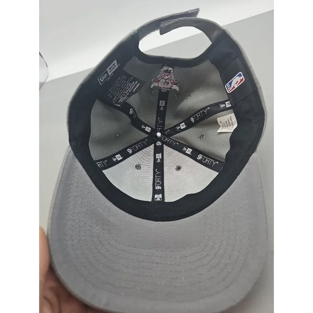 Chicago Bulls Mitchell & Ness NBA Snapback Hat Cap‎ 3D Logo Gray Youth